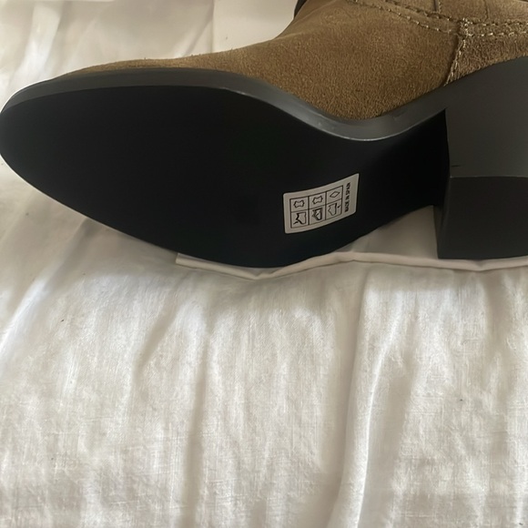 SEE BY CHLOE Women 35/5 Hana Low Boots Brown Suede Western Harness Ankle - Picture 7 of 11